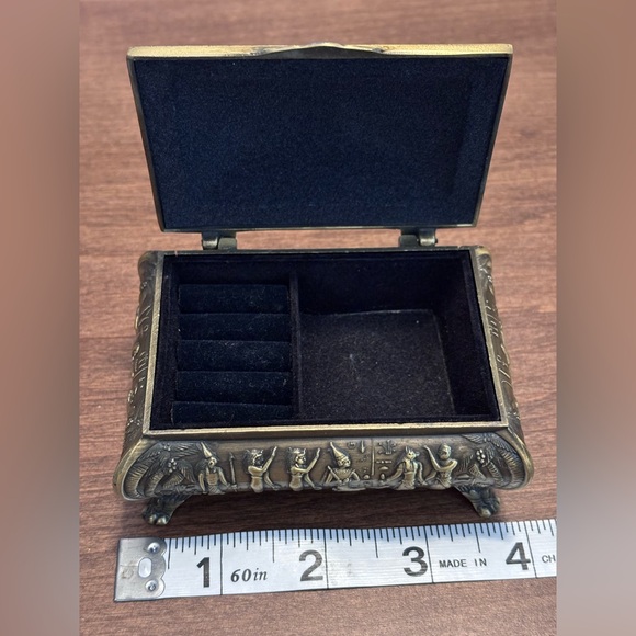 Egyptian Jewelry Box with Blue Accents - Picture 4 of 12